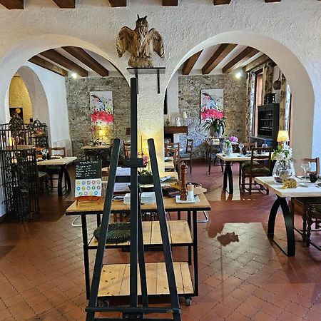 Logis Hostellerie Du Grand Duc Hotel Restaurant Gincla Exterior photo